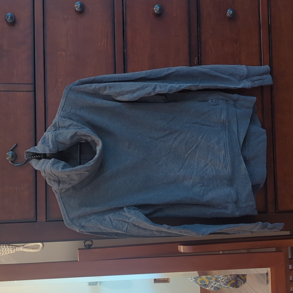 Lululemon sweatshirt, size 8, dark grey